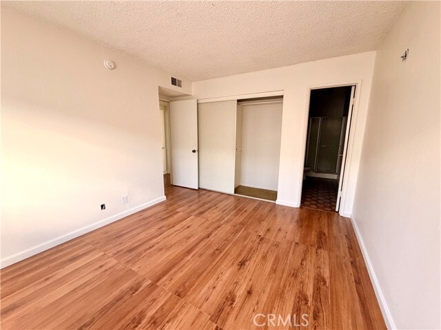 Building Photo - 14134 Delano St