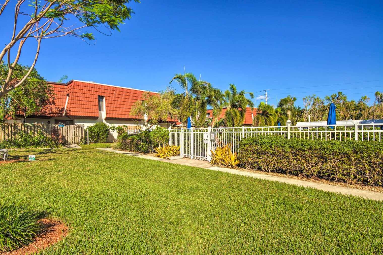 Building Photo - 7199 Blanquilla Ct