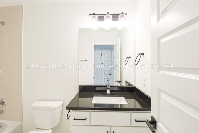 Building Photo - Stunning New Construction Simmons Home - 5 Bed 3 Bath - Pond View & Full Appliance Package!