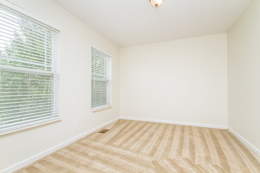 Building Photo - 1701 Stone Hollow Ct