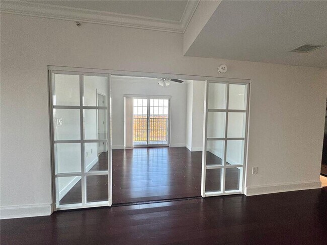 Building Photo - 195 14th St NE