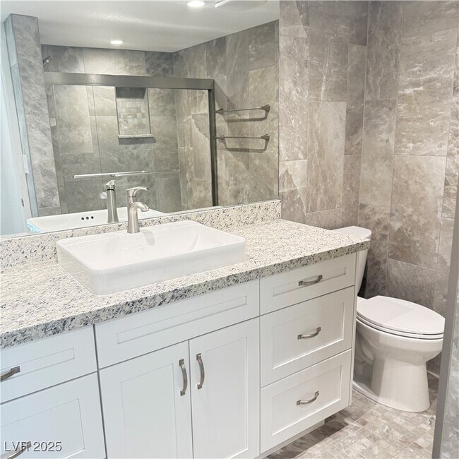 Building Photo - 508 Woodcrest Ct