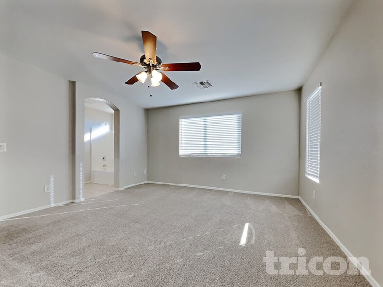 Building Photo - 2651 S 89th Ave