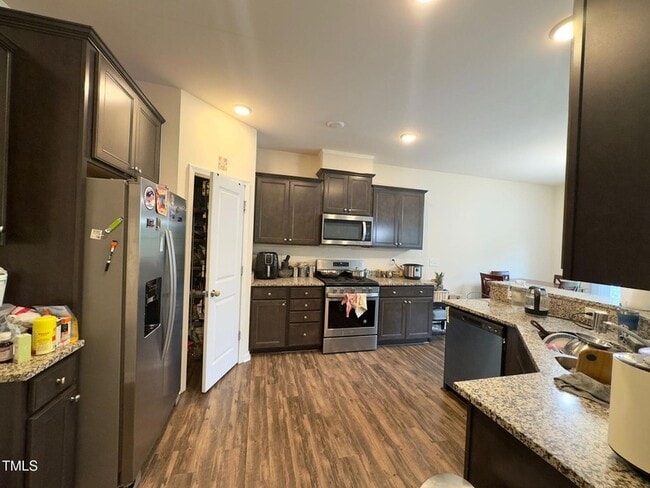 Building Photo - 3233 Retama Run