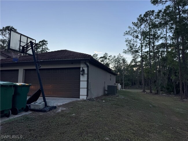 Building Photo - 871 Desoto Blvd S