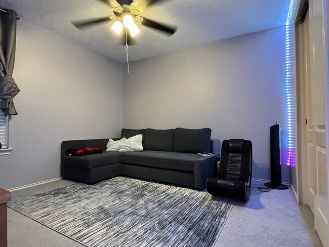 Building Photo - Spacious 3/2.5 in Anderson Mill with AMAZI...