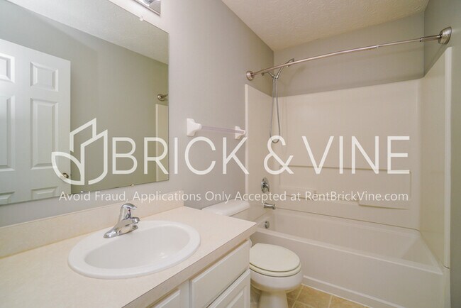 Building Photo - 3879 Liriope St