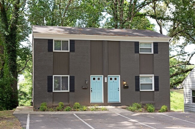 Building Photo - Student & Pet-Friendly Fry's Spring Duplex
