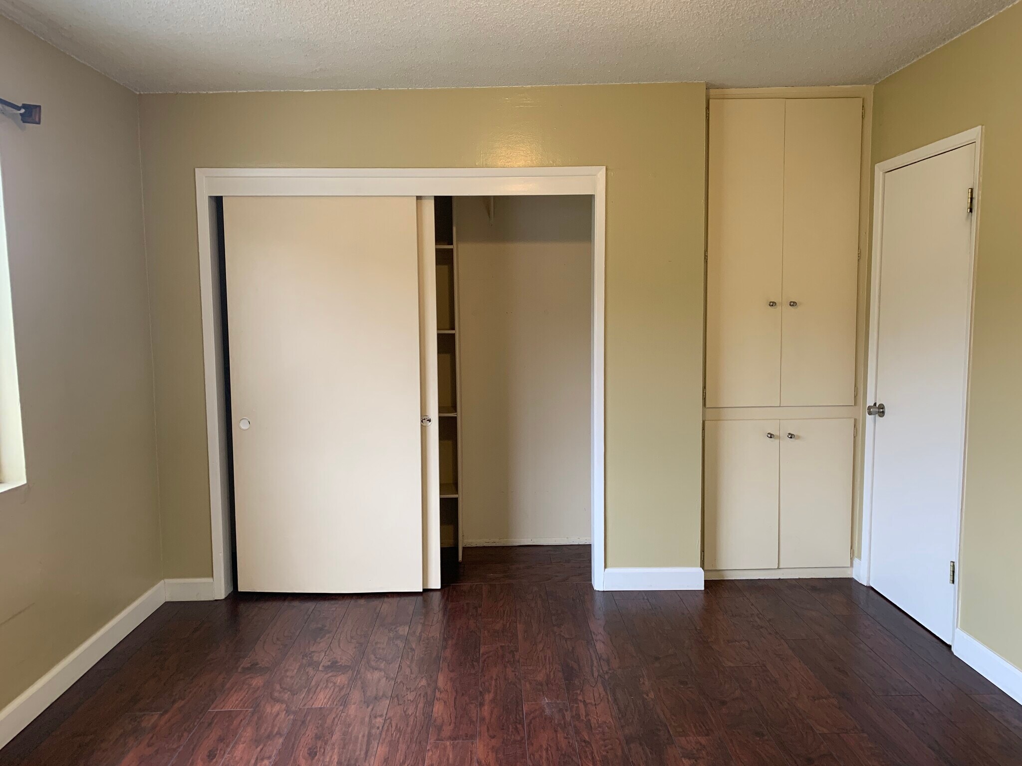 Bedroom - 642 Lemar Park Dr