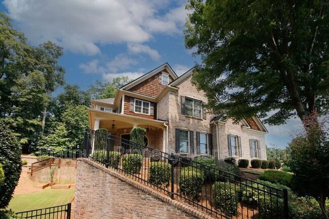 Building Photo - 4580 Wykeshire Ct