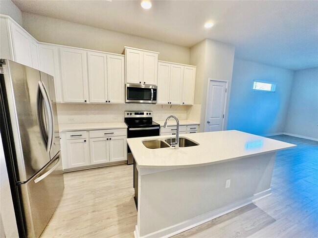Building Photo - 1304 Limelight Ln