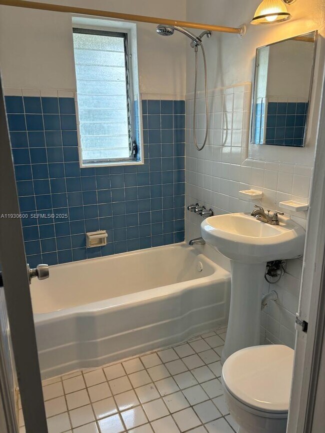 Building Photo - 760 Jefferson Ave