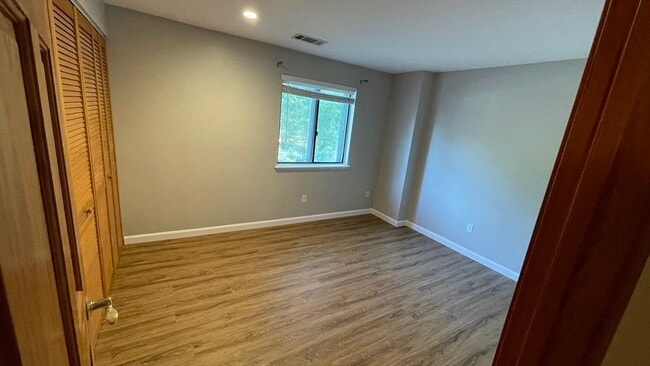Building Photo - 46 Village Hill Ln