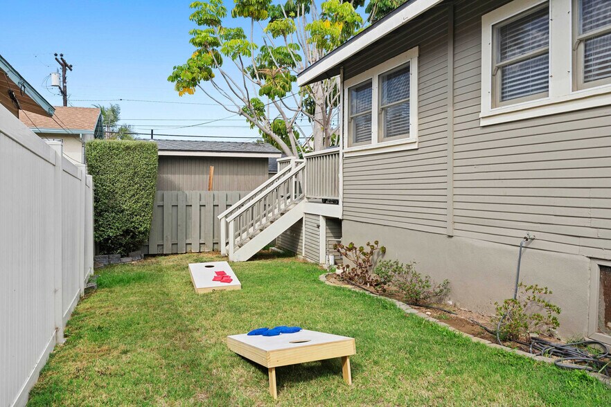 Building Photo - 4744 Del Monte Ave