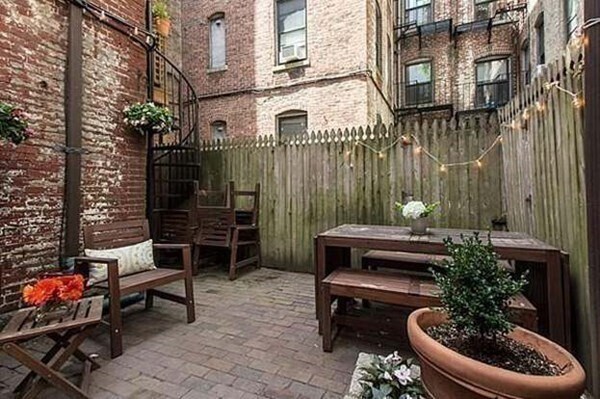 Building Photo - 49 Hancock St