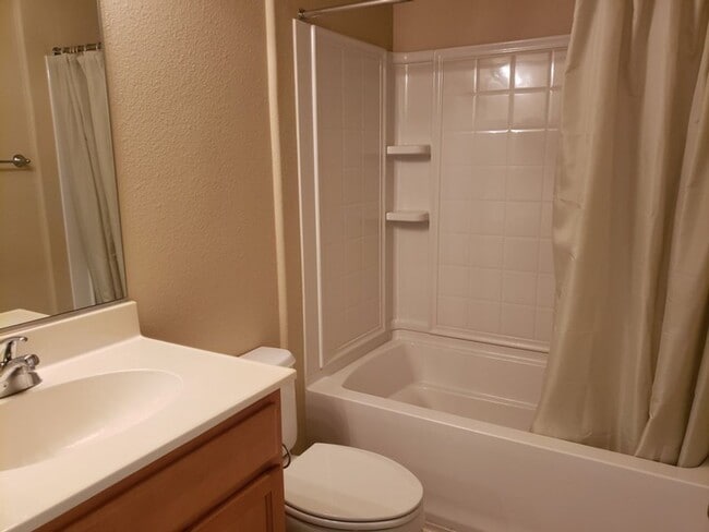 Building Photo - Two Bedroom Two Bath Condo at Fallen Leaf Gated Community