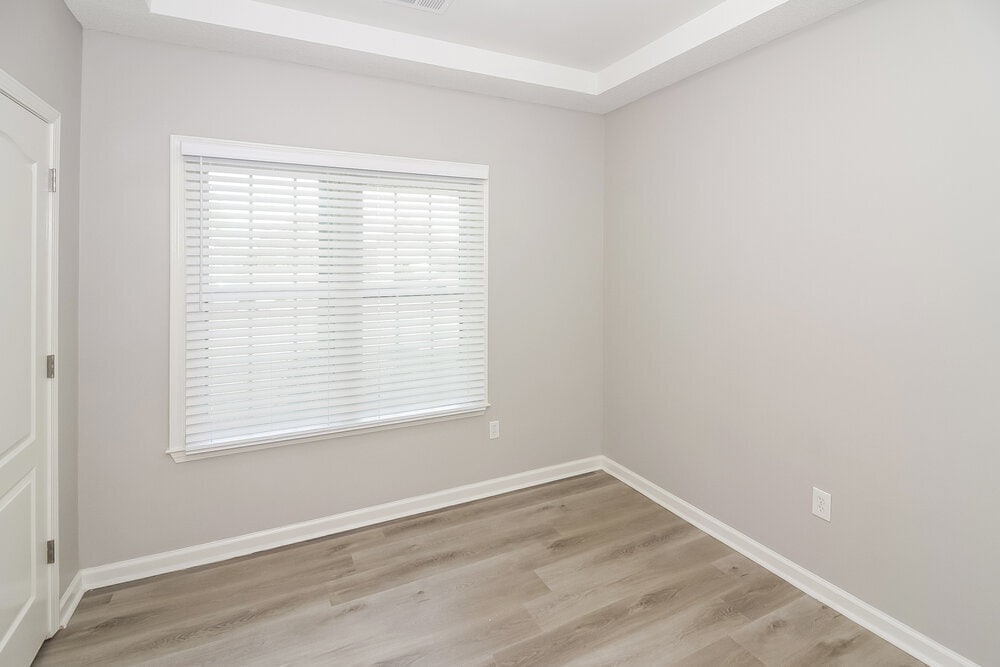 Building Photo - 70 Penny Ln