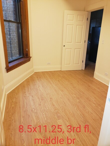 Bedroom 2 - 912 W Newport Ave
