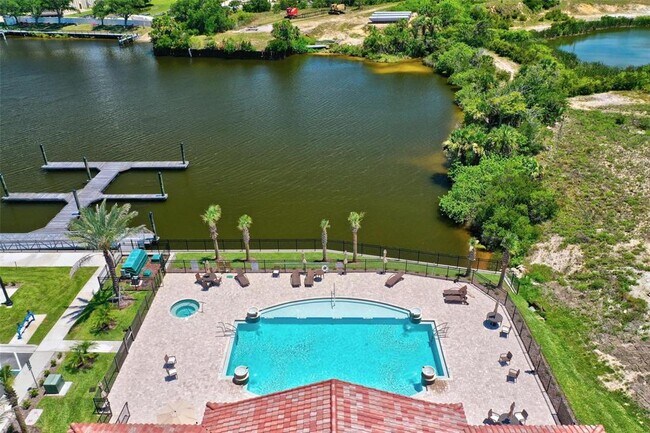 Building Photo - 128 Del Palma Dr
