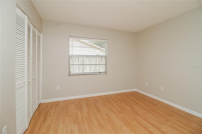 Building Photo - 124 Sunset Dr