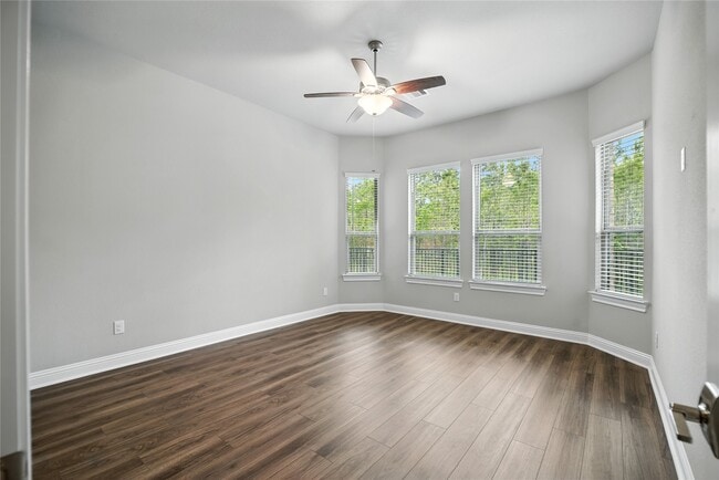 Building Photo - 4338 Victoria Pine Dr