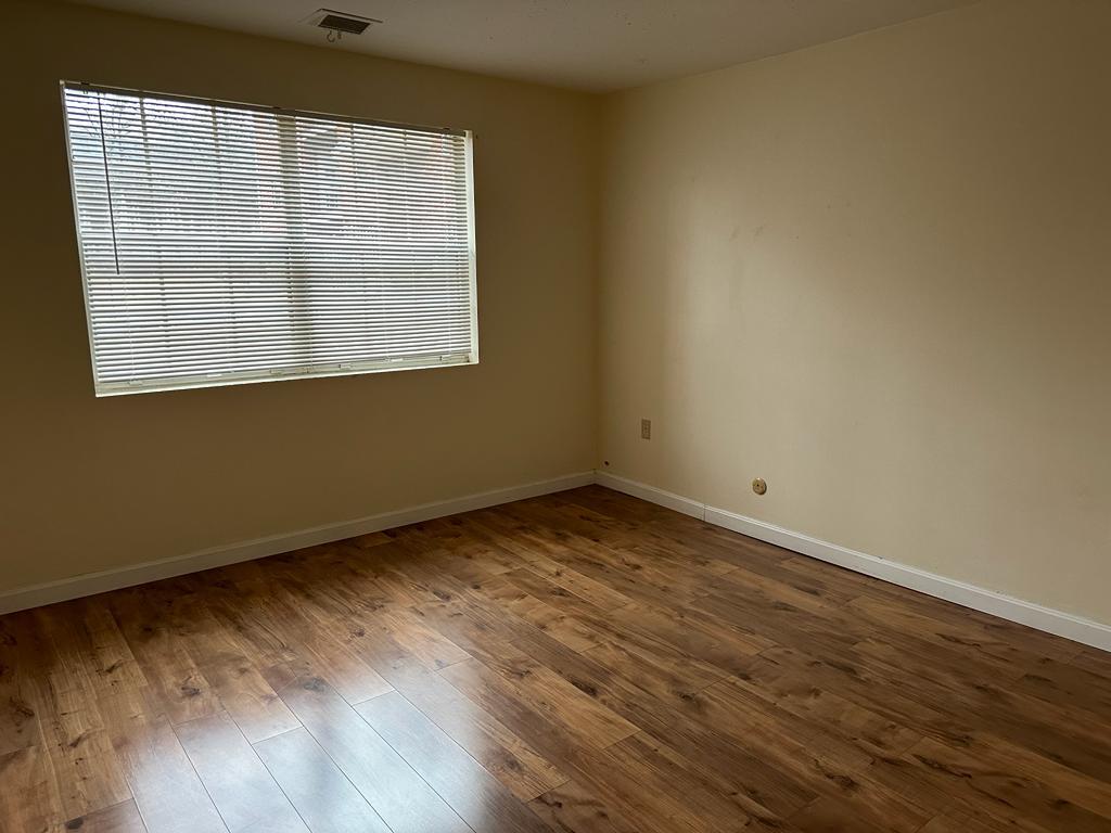 2nd Bedroom - 5 Louisburg Square, 7