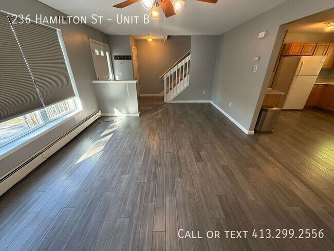 Building Photo - 236 Hamilton St