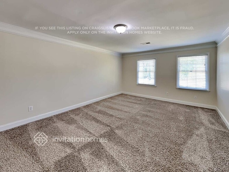 Building Photo - 3820 Cline Dr SE