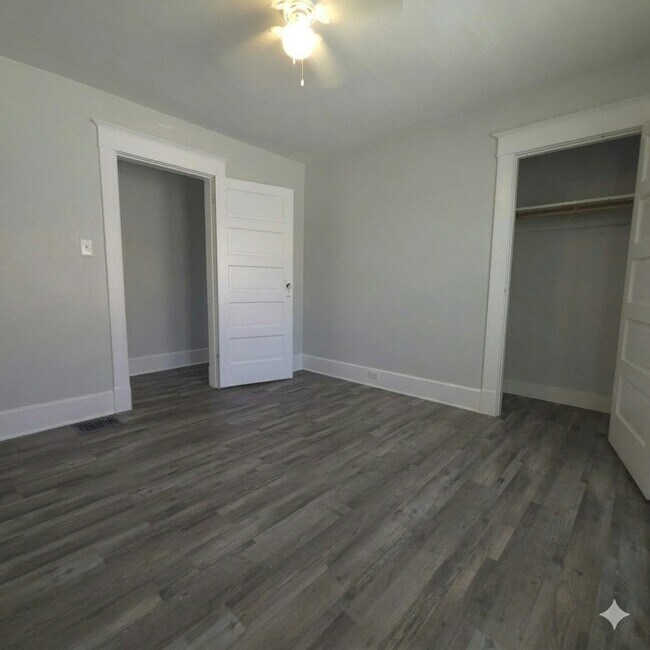 Building Photo - 3031 Boulevard Pl