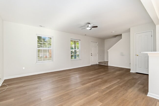 Building Photo - 1428 Nature Pl