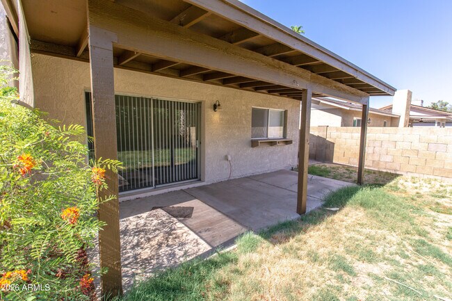 Building Photo - 7911 East Vía de Belleza