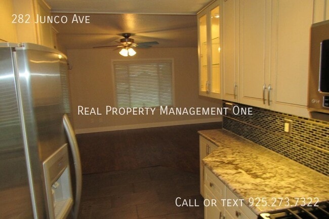 Building Photo - 282 Junco Ave
