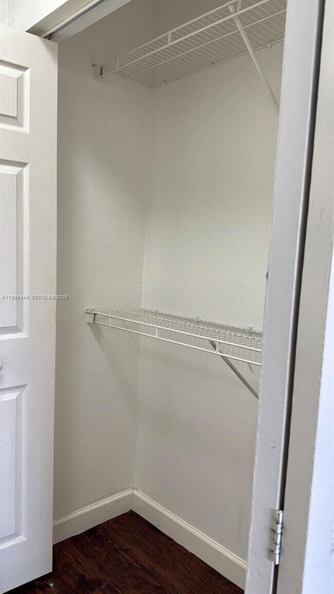 Building Photo - 2201 W Preserve Way