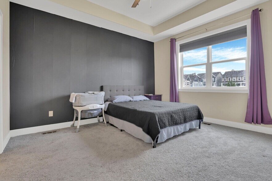 Building Photo - 1242 N Grant Ave