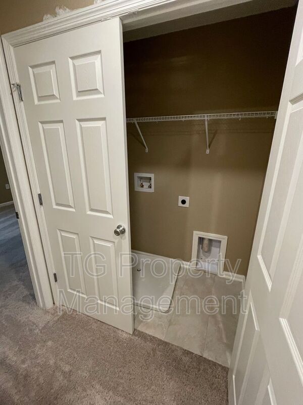 Building Photo - 99 Great Star Ct