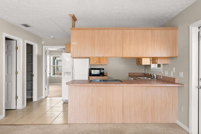 Building Photo - 133 White Cap Wy