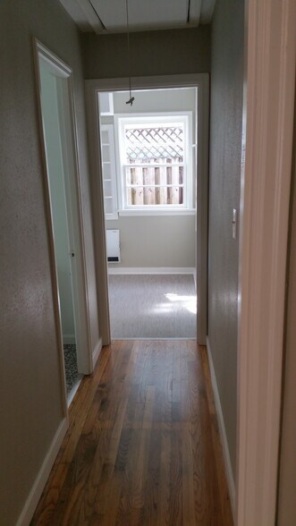 hallway - 107 Southeast 80th Avenue