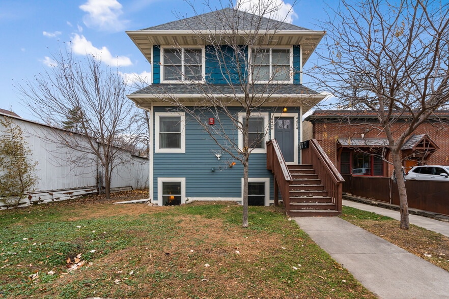 Building Photo - 4406-1 Nicollet Ave