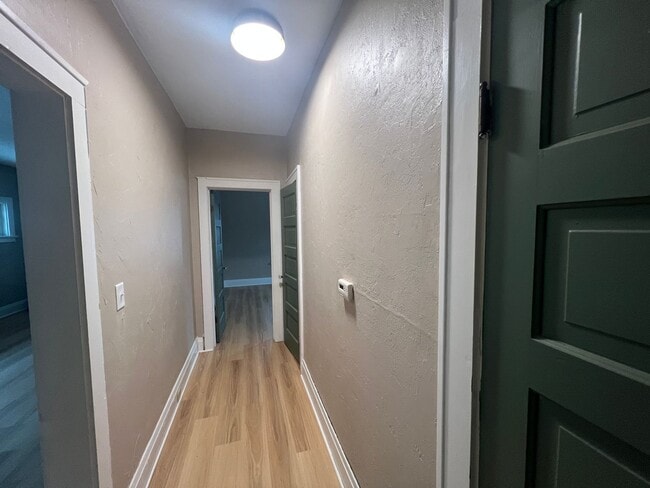 Building Photo - Click the “Apply Now” button or email wapmrentals@gmail.com for a prompt response.