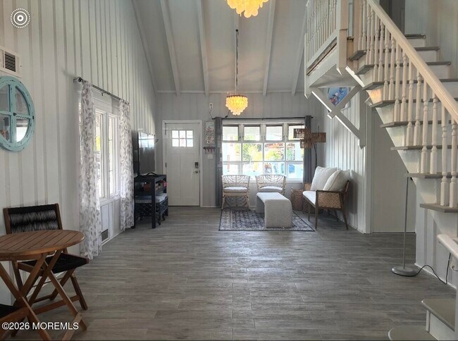 Building Photo - 53 C St