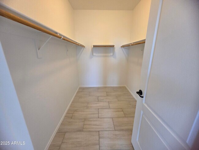 Building Photo - 42432 W Almira Dr