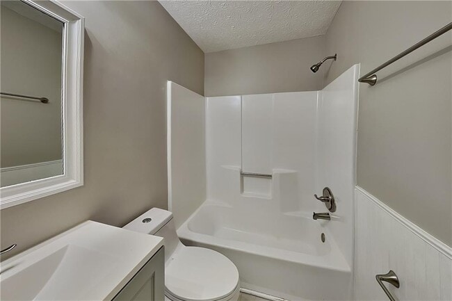 Building Photo - 3777 Junction Dr NW