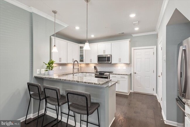 Building Photo - 20760 Wood Quay Dr