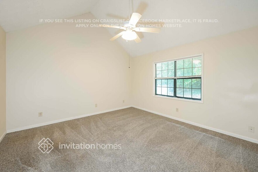 Building Photo - 3074 Wildflower Ln SW