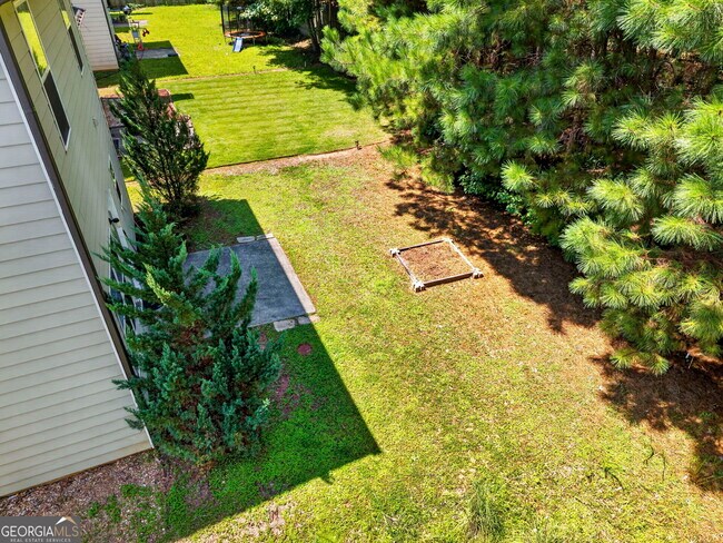 Building Photo - 1849 Blackstone Way