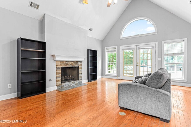 Building Photo - 270 Grand Cypress Dr