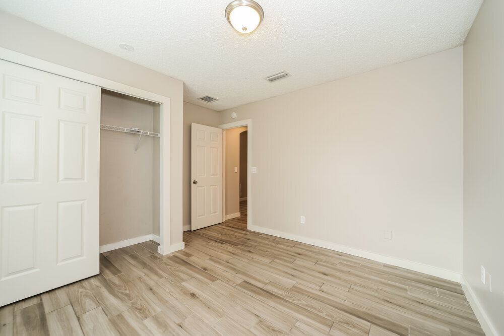Building Photo - 1120 Creeks Ridge Rd