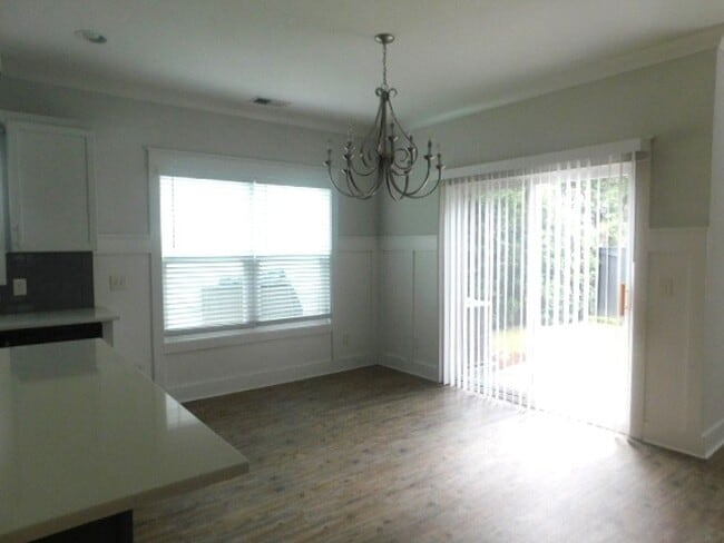 Building Photo - Home Close to Mitchellville Park