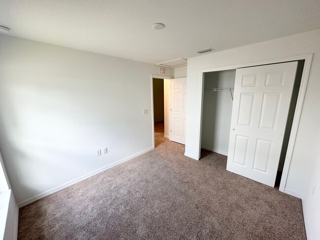 Building Photo - 100 Slumber Meadow Trail