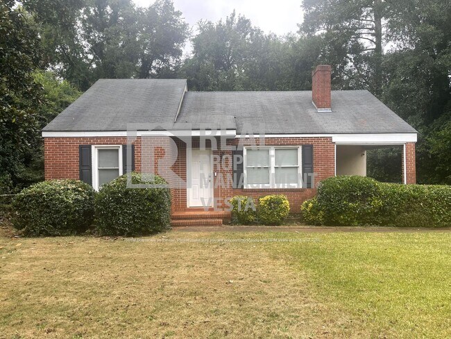 Primary Photo - 3163 Highpoint Dr